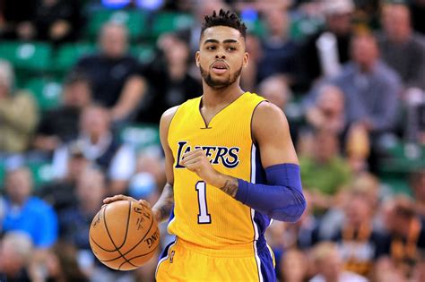 d'angelo russell lakers debut